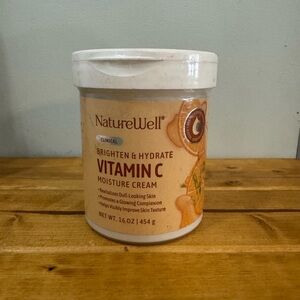 NatureWell Vitamin C Moisture Cream